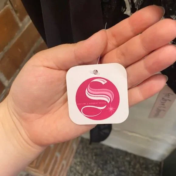 Sade Top - Picture 13 of 15